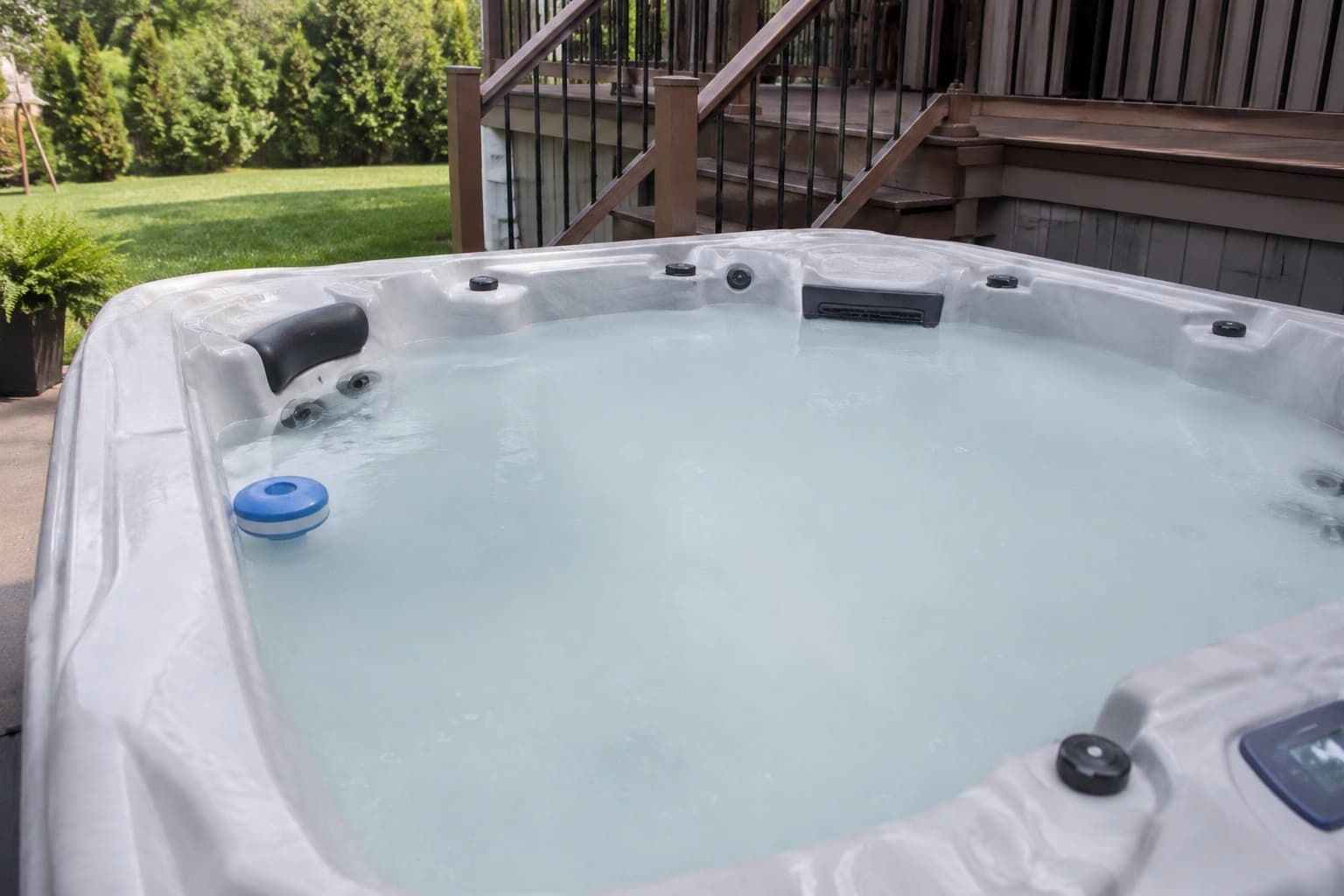 Hot tub water care reference image for an Ontario backyard cloudy water diagnostic