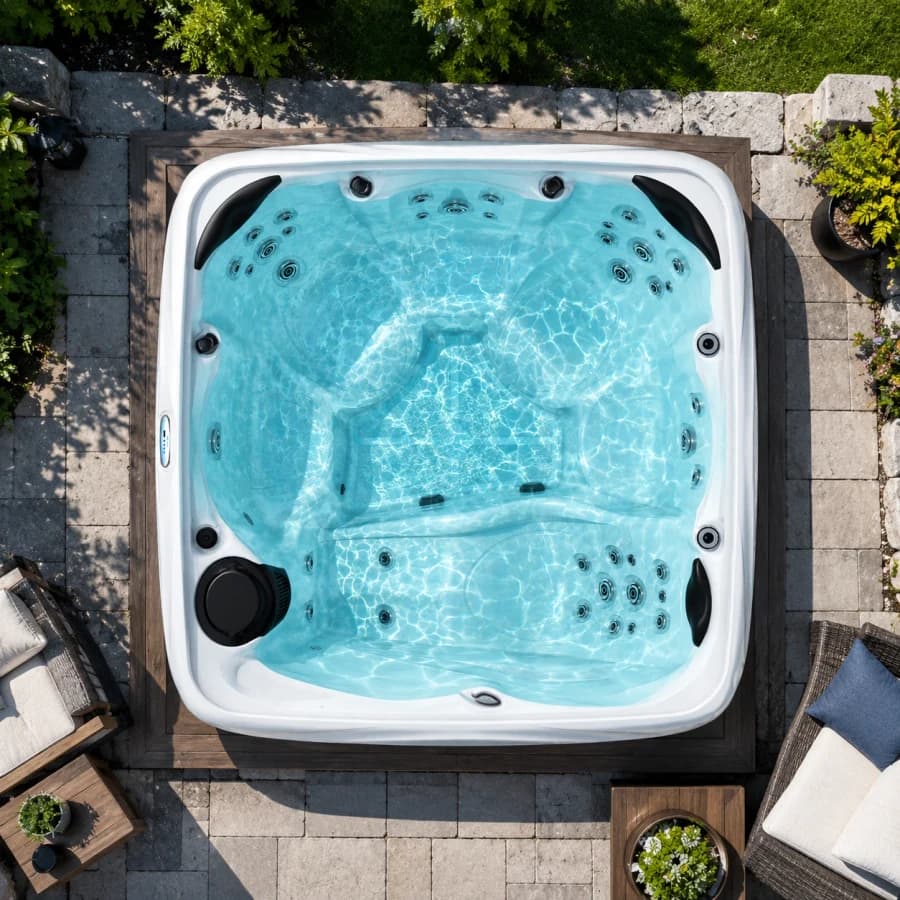 DreamMaker Spas 740L Hot Tub