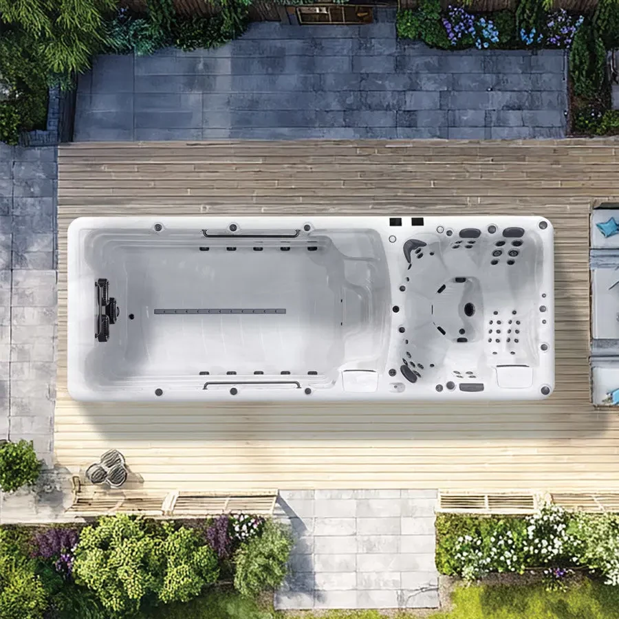Platinum Spas Helios swim spa