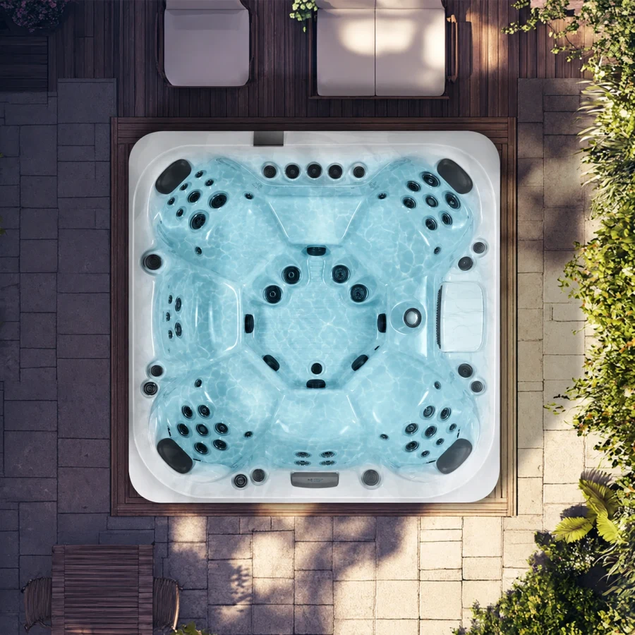 Palermo Hot Tub